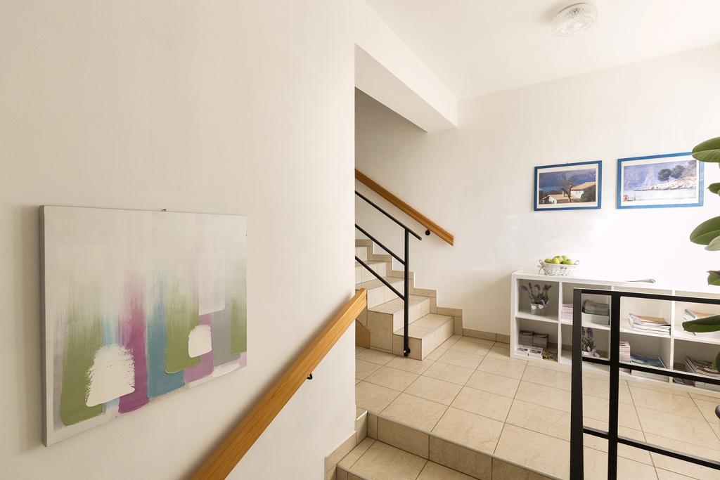 Pinezići Apartments Renata מראה חיצוני תמונה